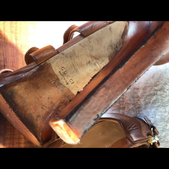 HP ✨ Gucci Leather Studded Caged Sandals l Cognac - Picture 5 of 7